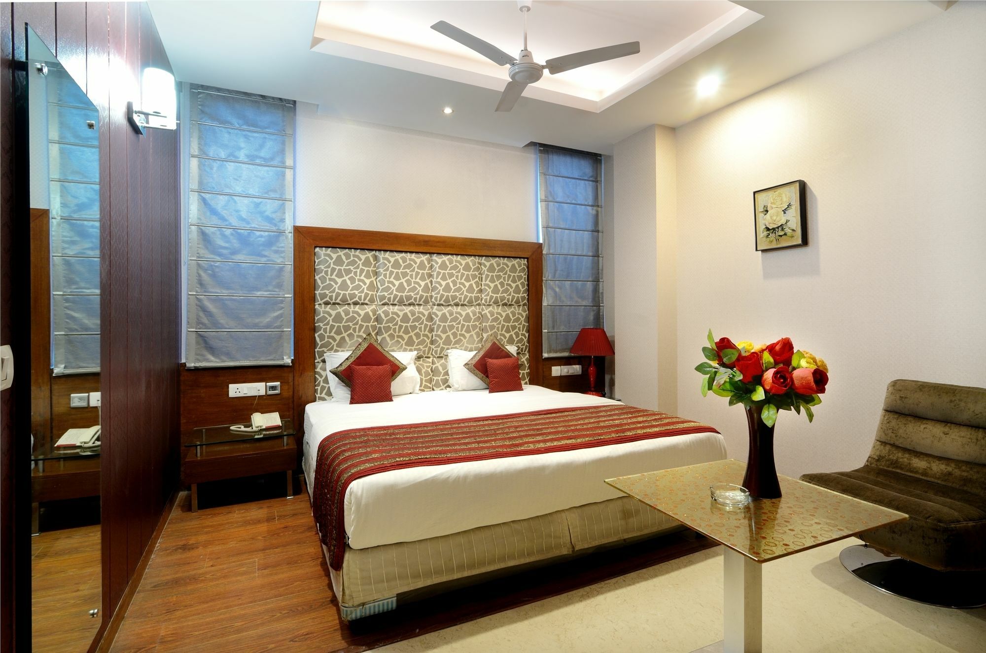 Omega Residency Hotel New Delhi Exterior photo